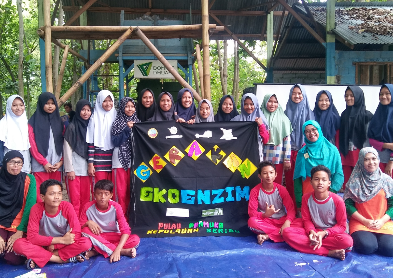 Kegiatan_ olah sampah, mengenal satwa pulau, dll